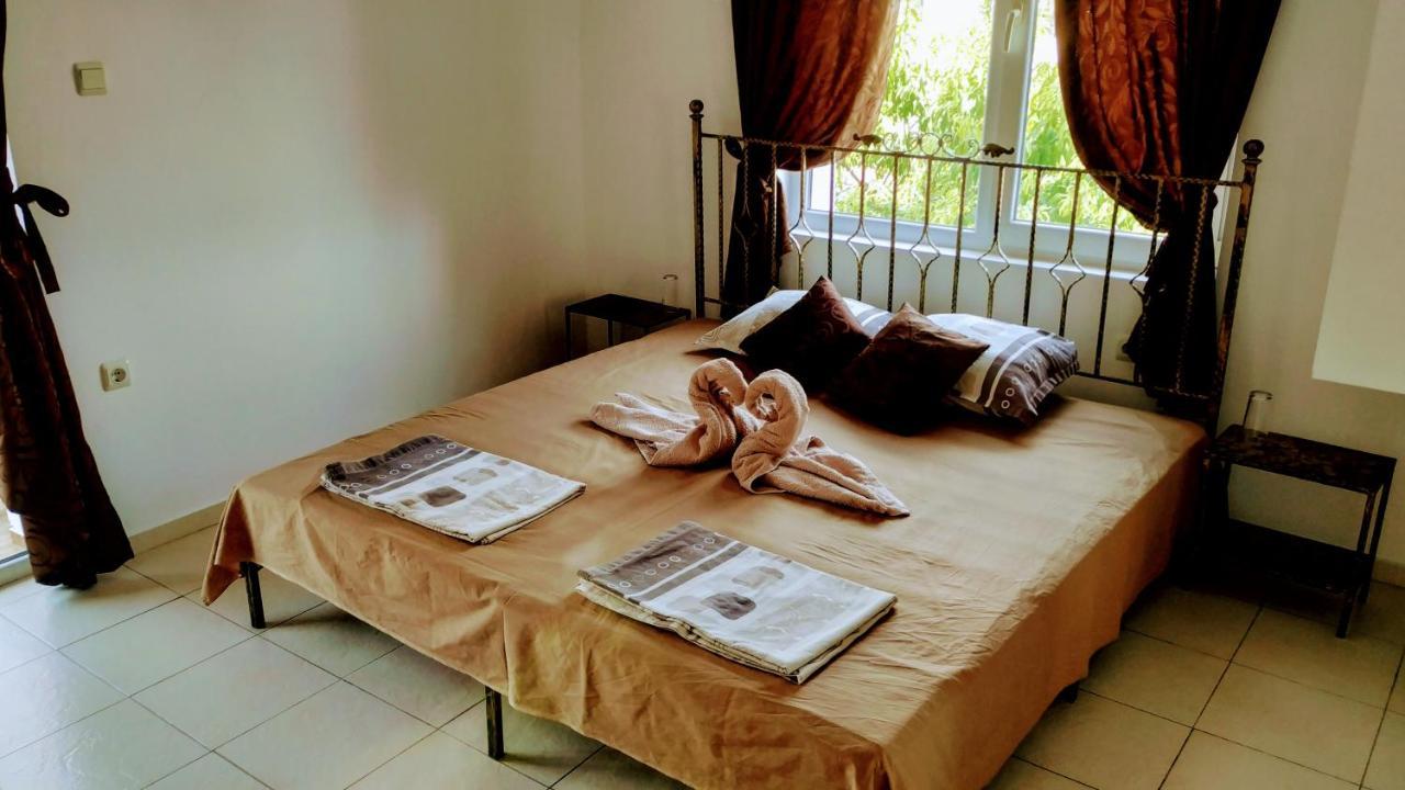 Dracena Guesthouse Ravda Exterior foto